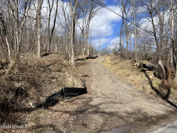 STONE CHURCH Road, Berwick, PA 18603