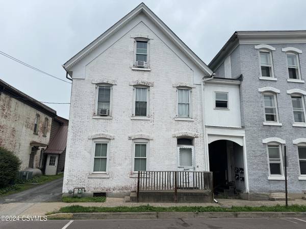 13 E 3RD Street, Bloomsburg, PA 17815