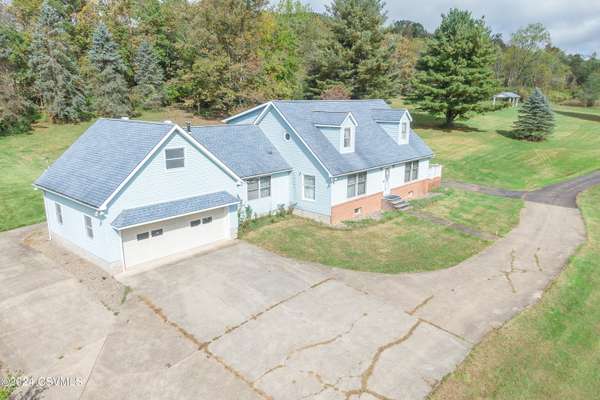 81 E PIPER Lane, Benton, PA 17814