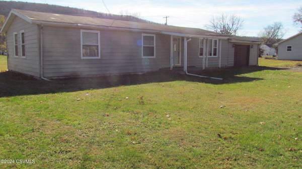 2830 WHITE BIRCH Lane, Bloomsburg, PA 17815