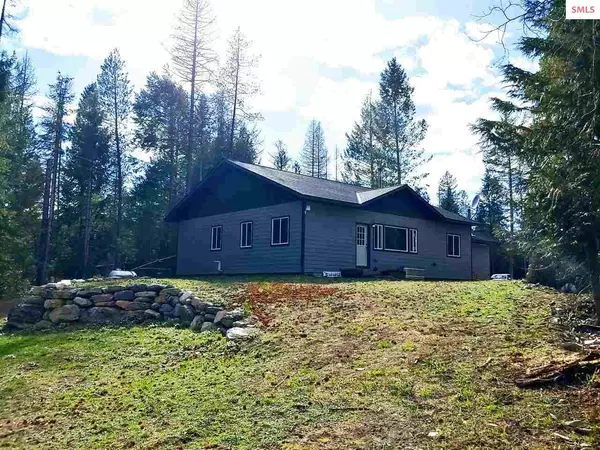 648 CURLEY CREEK, Moyie Springs, ID 83845