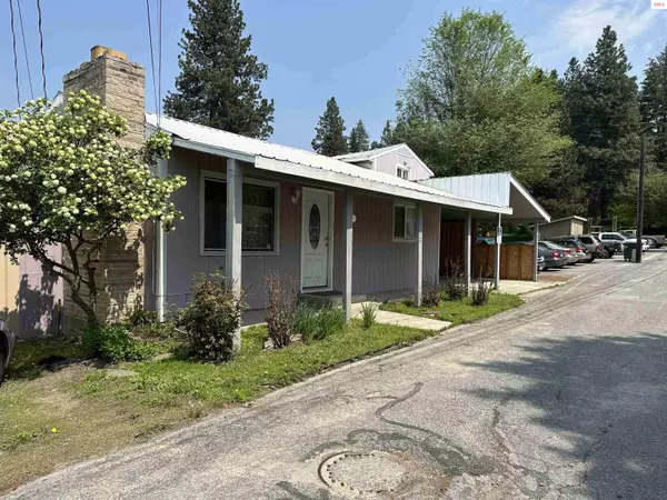 Bonners Ferry, ID 83805,6873 Hillside Alley