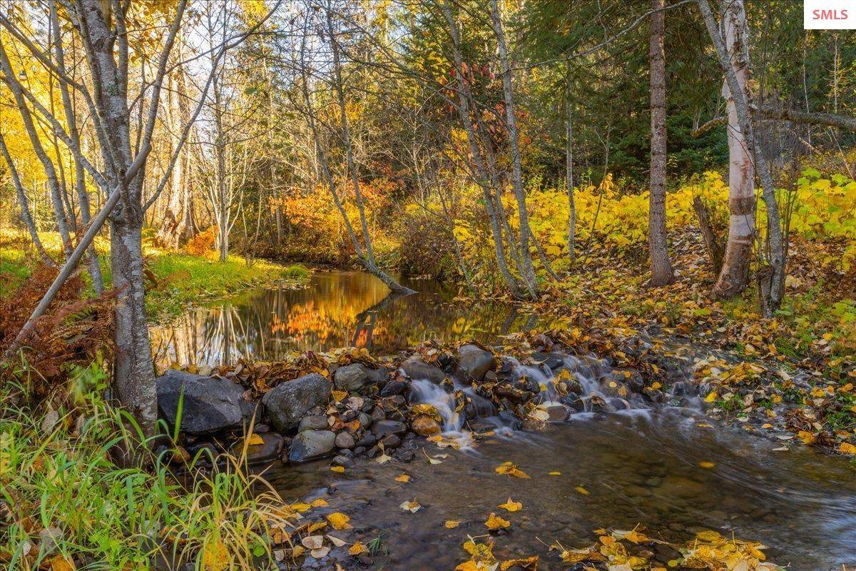 Naples, ID 83847,178 Twenty Mile Rd