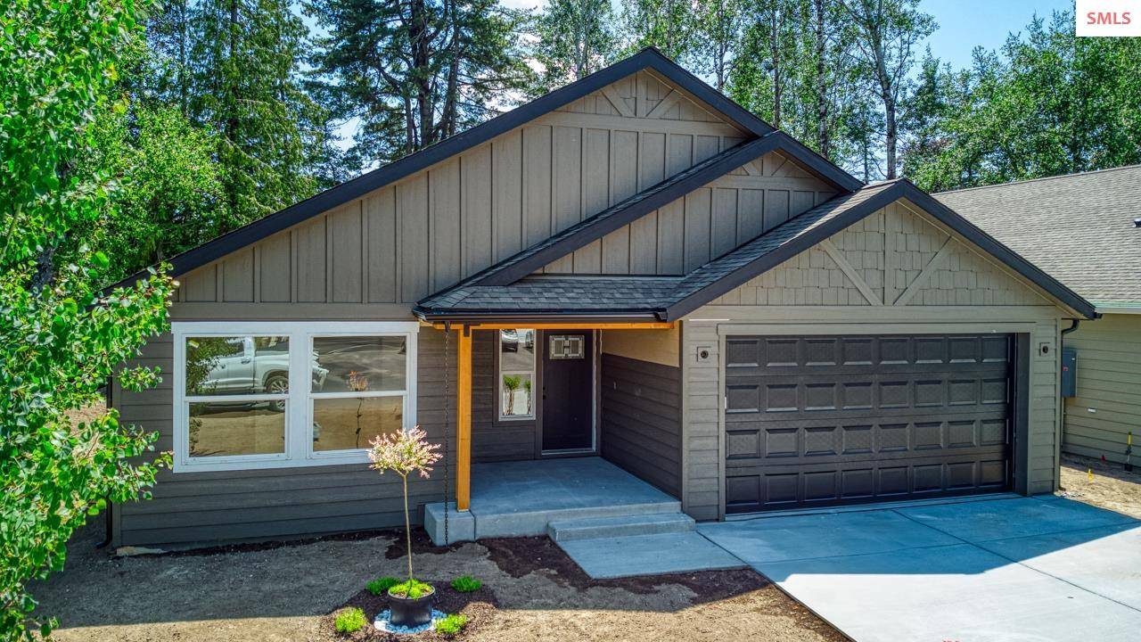 233 Jasper Loop, Ponderay, ID 83852