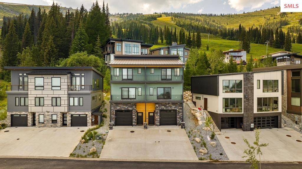 98 Chutes Lane, Sandpoint, ID 83864