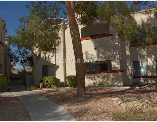 Las Vegas, NV 89145,8432 RUNNING DEER Avenue #201