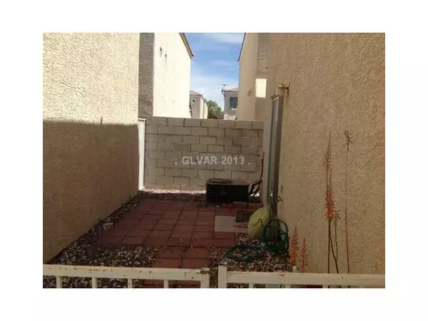 Las Vegas, NV 89183,9972 DELICATE DEW Street