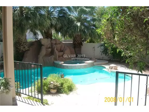 Las Vegas, NV 89129,3820 RUSSET FALLS Street