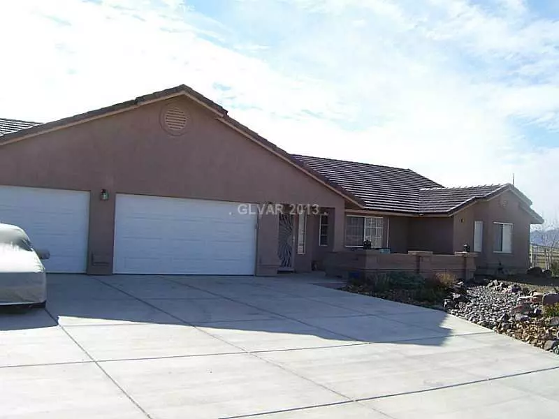 1351 W PALM Drive, Pahrump, NV 89060