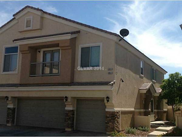 3413 ROBUST ROBIN Place #1, North Las Vegas, NV 89084