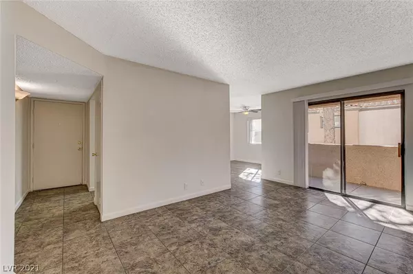 Las Vegas, NV 89128,3151 Soaring Gulls Drive #2041