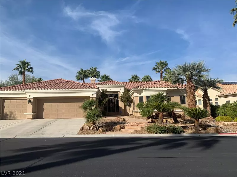 7510 Apple Springs Avenue, Las Vegas, NV 89131