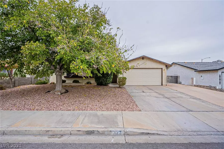 423 Golden Valley Drive, Henderson, NV 89002