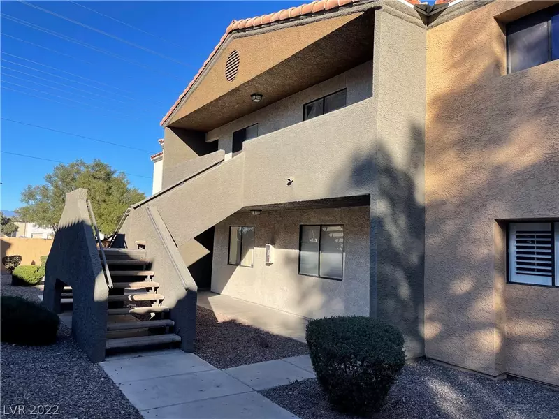 3151 Soaring Gulls Drive #2020, Las Vegas, NV 89128