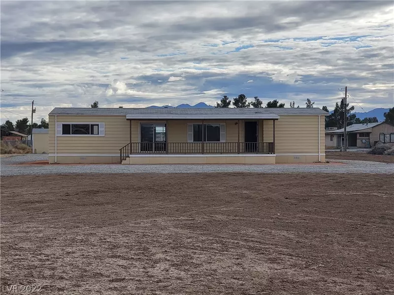 2081 W Mesquite Avenue, Pahrump, NV 89060