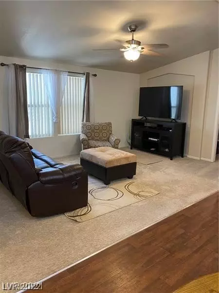 Pahrump, NV 89060,631 Fehrs Way