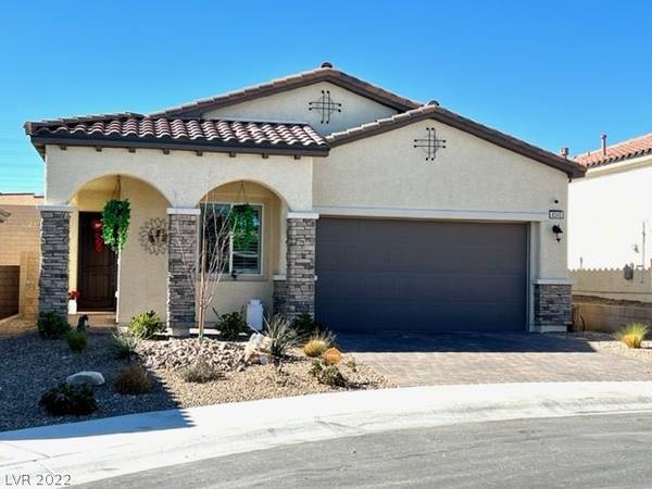 8245 Desert Madera Street, Las Vegas, NV 89166