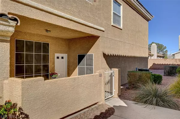 Las Vegas, NV 89108,6904 Dorita Avenue #102