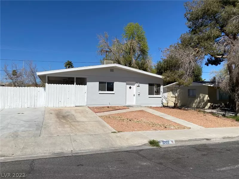 5208 Glen Eagles Lane, Las Vegas, NV 89108