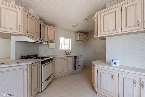 Pahrump, NV 89048,2336 Jeane Avenue