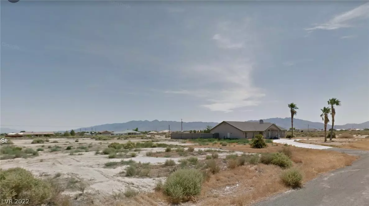 Pahrump, NV 89048,1611 E Deerskin Street