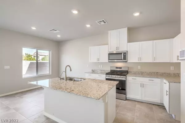 North Las Vegas, NV 89084,3839 Seyfert Avenue #142