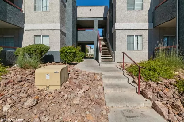 8600 W Charleston Boulevard #2070, Las Vegas, NV 89117