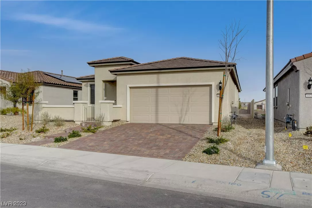 North Las Vegas, NV 89086,6842 Feather Hill Street