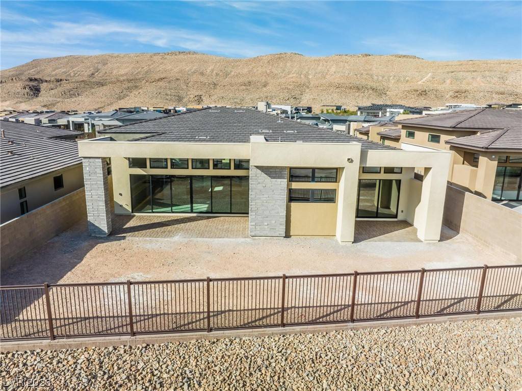 Las Vegas, NV 89135,5148 Stone View Drive