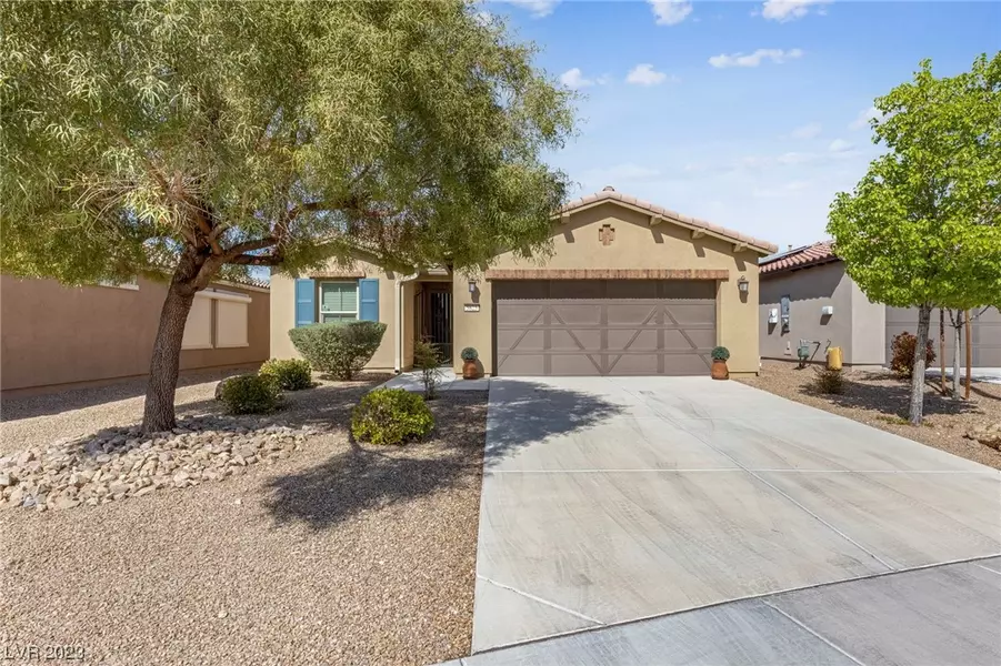 5825 Radiance Park Street, North Las Vegas, NV 89081