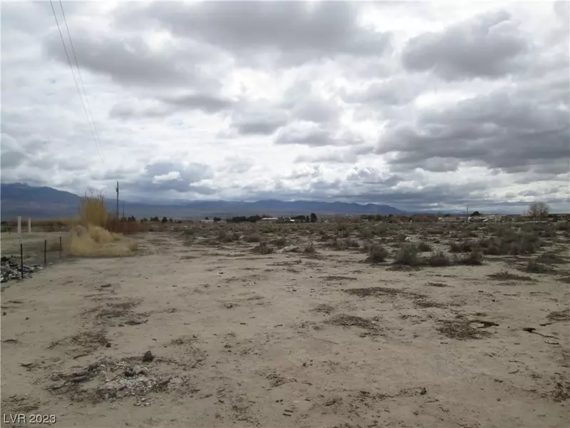 2410 W Nye Road, Pahrump, NV 89060