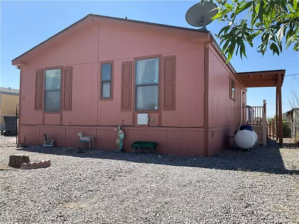 Pahrump, NV 89048,261 Kite Street