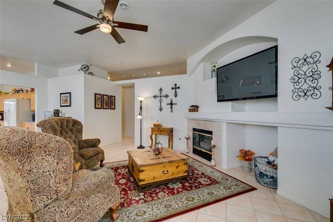 Henderson, NV 89012,1519 Camino Summit Avenue