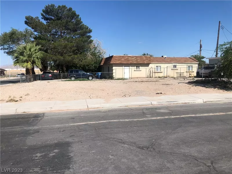 1318 C Street, Las Vegas, NV 89106