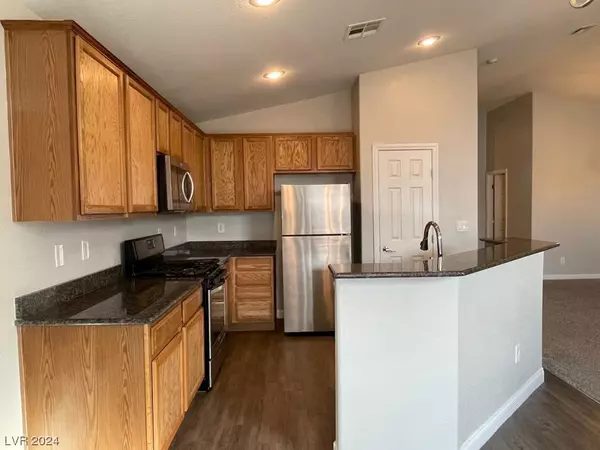 North Las Vegas, NV 89081,5905 Hawkeye Bell Street