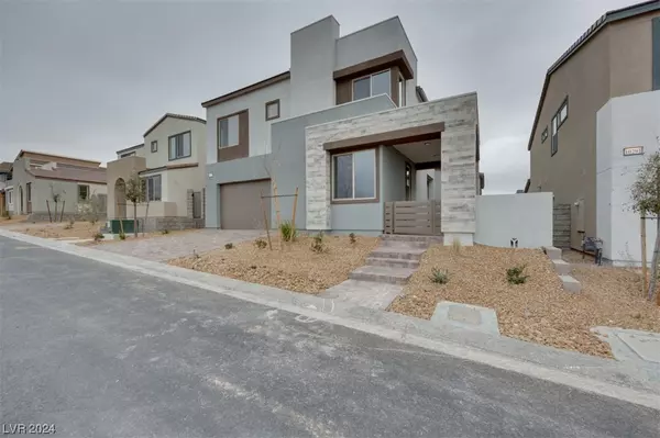 Las Vegas, NV 89166,10303 Vonbulin Avenue