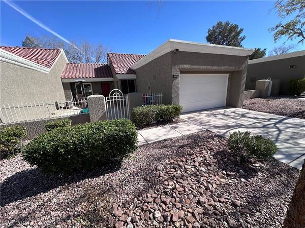 2704 Glencliff Drive, Las Vegas, NV 89134