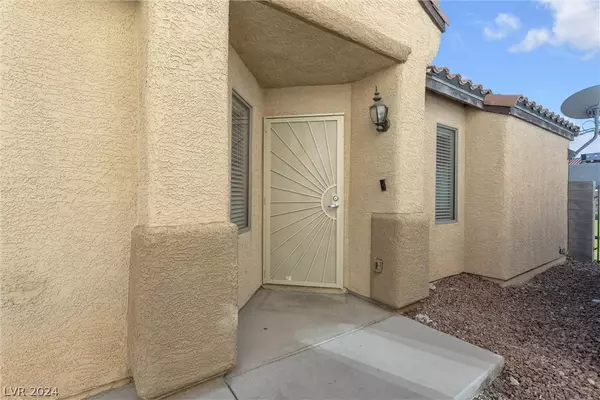 Las Vegas, NV 89156,6393 Strongbow Drive