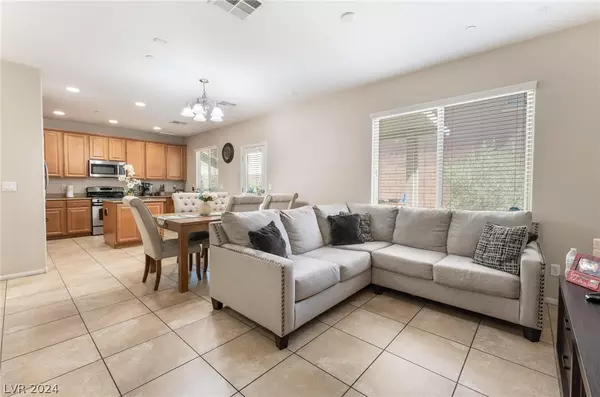 Henderson, NV 89011,692 Calamus Palm Place