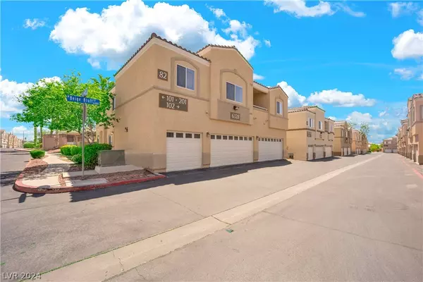 North Las Vegas, NV 89081,6328 Beige Bluff Street #201