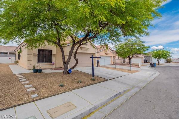 1206 Wizard Avenue, North Las Vegas, NV 89030