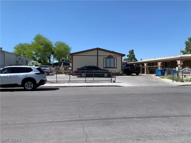 5995 Bluehill Avenue, Las Vegas, NV 89156