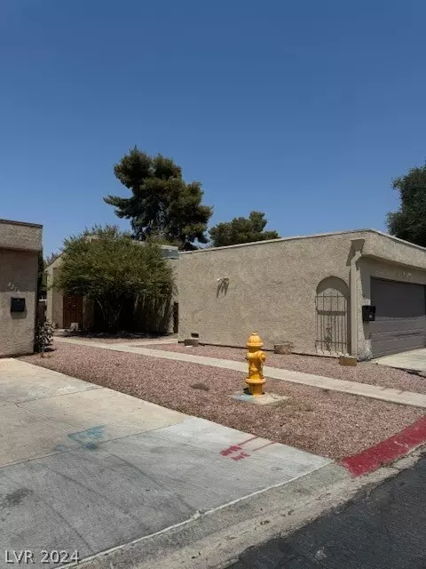 Las Vegas, NV 89110,4217 Park Court