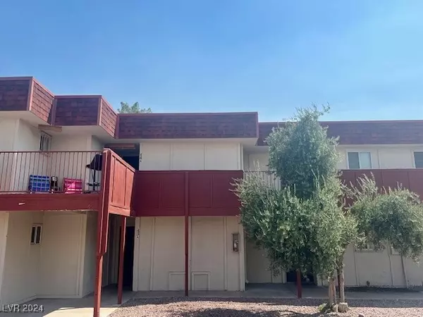 Las Vegas, NV 89119,5364 Swenson Street #44