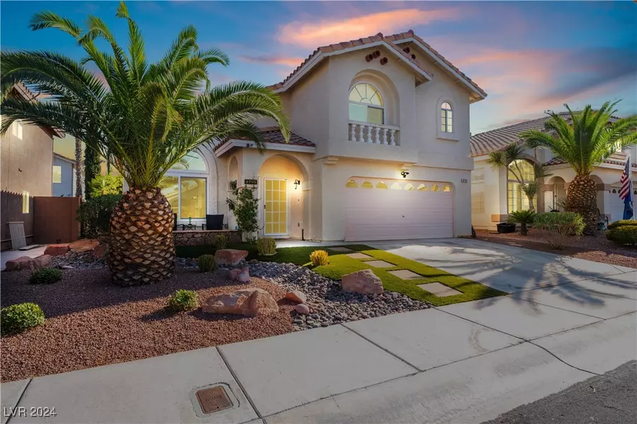 8705 Dusty Wagon Avenue, Las Vegas, NV 89129