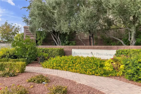 Las Vegas, NV 89166,7737 Amberwood Peak Court