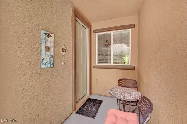 Las Vegas, NV 89118,6250 W Arby Avenue #128