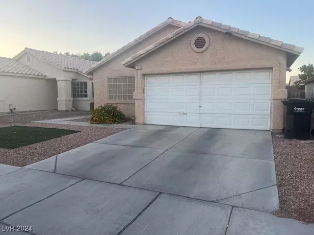 1960 Emerald Green Avenue, Las Vegas, NV 89106