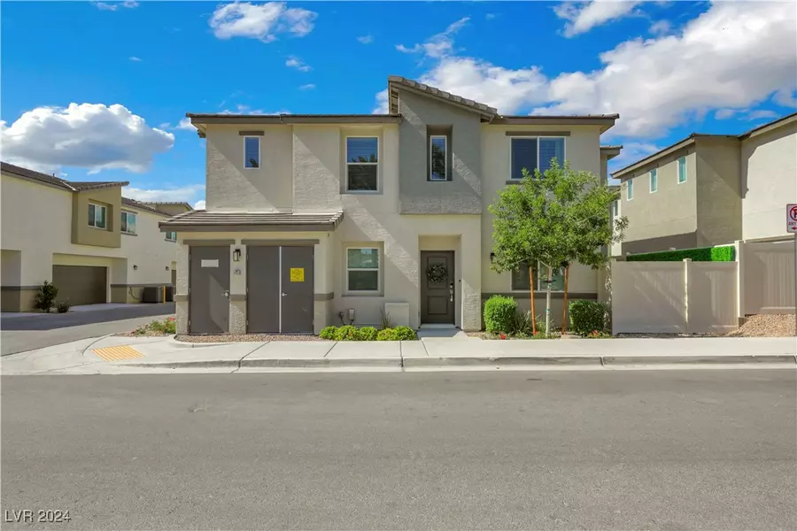 12190 Midnight Pine Road #4, Las Vegas, NV 89183