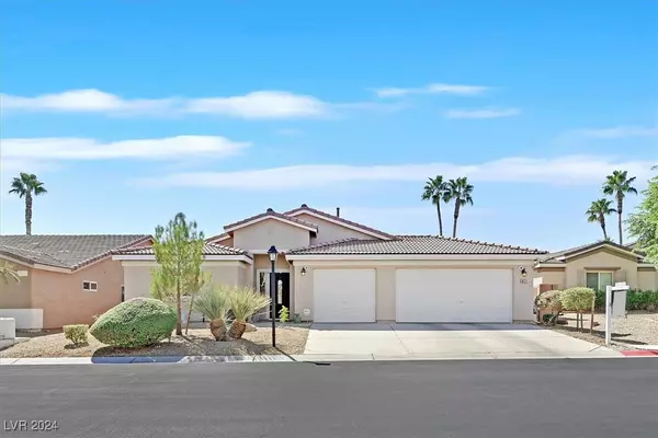 8221 Rusty Sandstone Court, Las Vegas, NV 89131